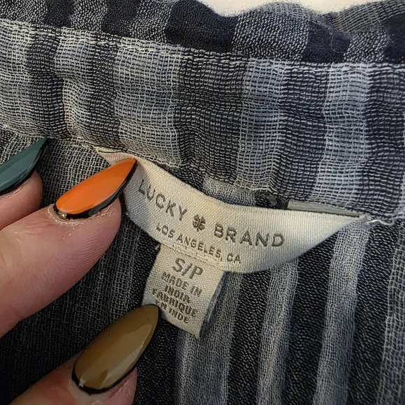 Lucky Brand Blue And White Plaid Button Down Shirt Size Small - Picture 4 of 8